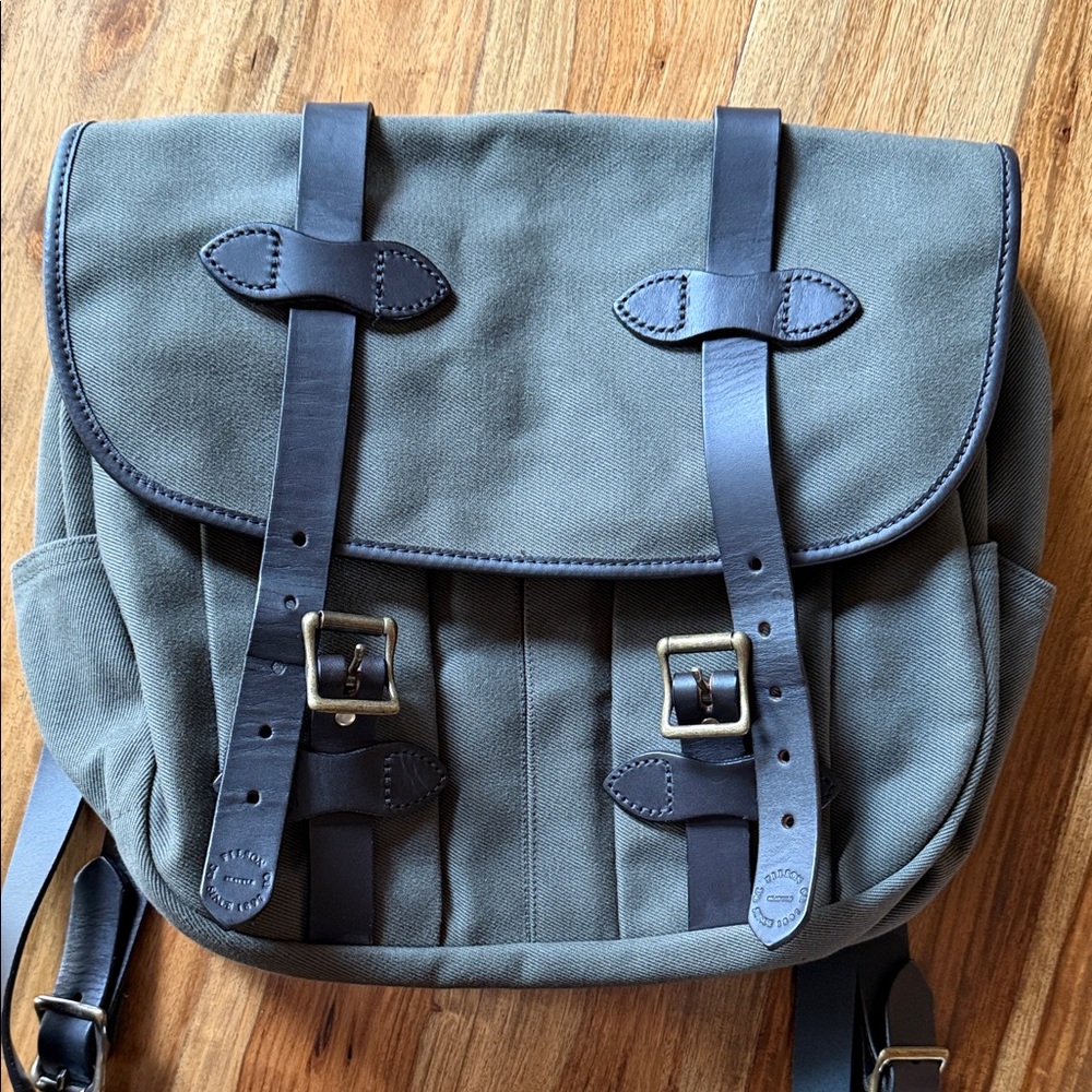Filson Rugged Medium Field Bag - Green Twill